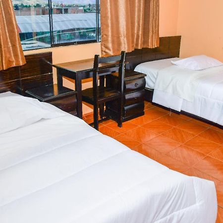 Hotel Santa Ana 阿亚库乔 外观 照片