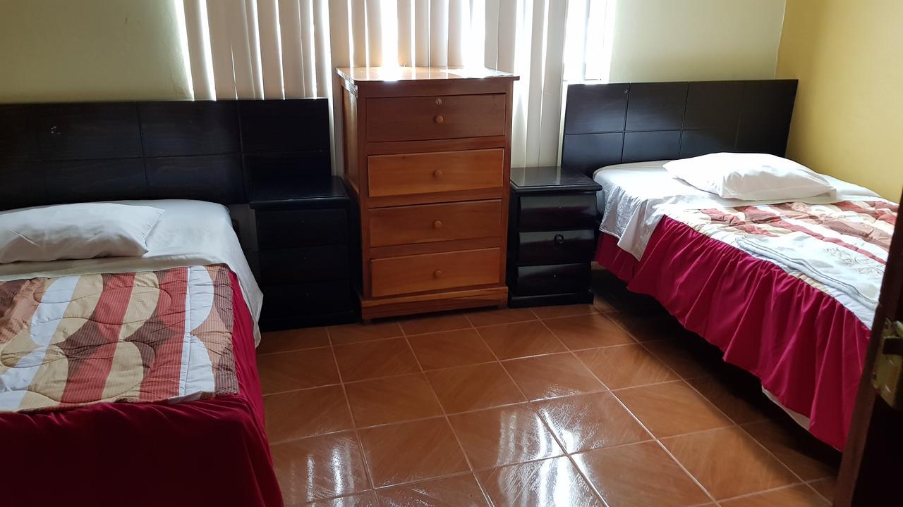 Hotel Santa Ana 阿亚库乔 外观 照片